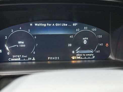Used 2022 Lincoln Nautilus Reserve w/ Cargo Utility Package AWD/4WD image 10