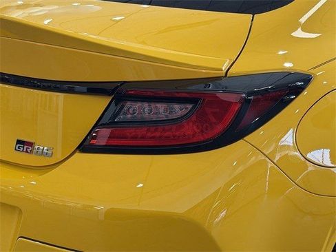 New 2026 Toyota GR86 YUZU Limited image 6