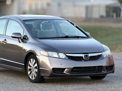 Used 2010 Honda Civic EX image 30