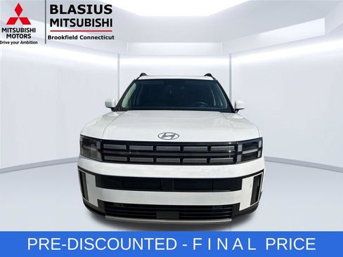 Used 2025 Hyundai Santa Fe SEL FWD image 15
