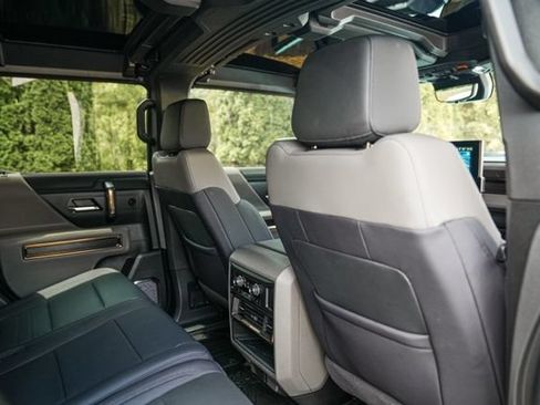 Used 2025 GMC Hummer EV 3X w/ Extreme Off-Road Package AWD/4WD image 47