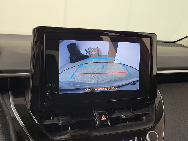 Used 2024 Toyota Corolla LE w/ LE Convenience Package FWD image 29