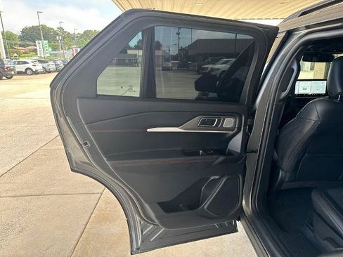 Certified 2025 Ford Explorer ST w/ Sun And Sound Package RWD image 20