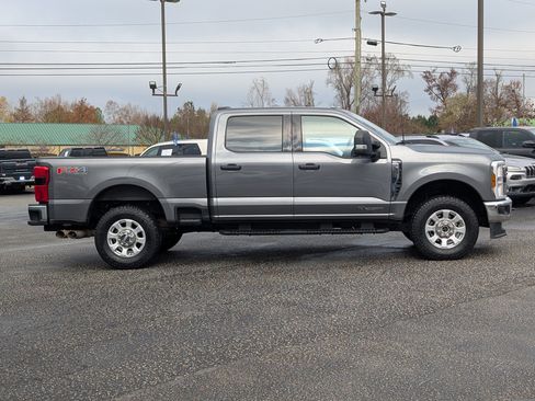 Certified 2024 Ford F350 XLT w/ 360-Degree Camera Package image 8