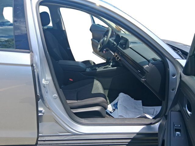 Used 2024 Honda Accord EX image 17
