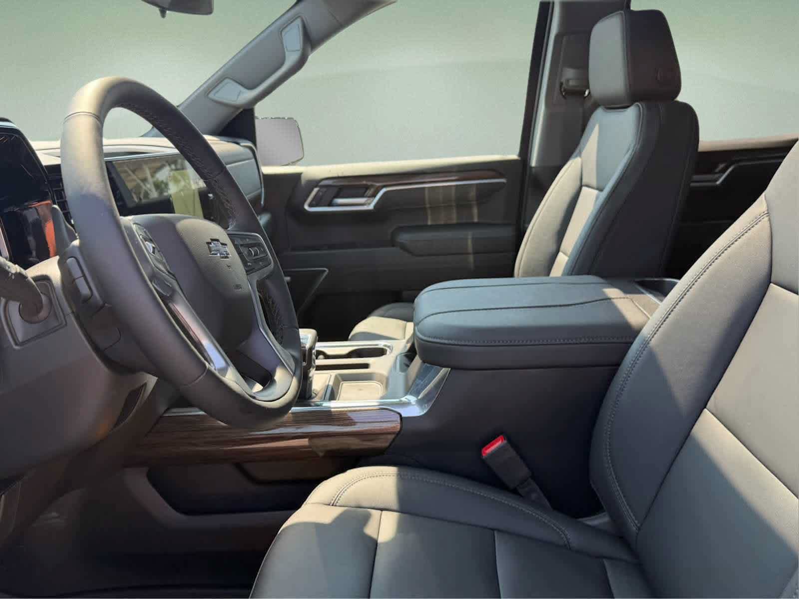 New 2026 Chevrolet Silverado 1500 RST AWD/4WD image 8