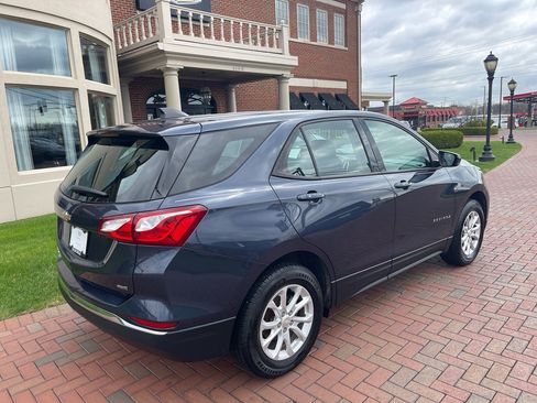 Used 2018 Chevrolet Equinox LS image 8