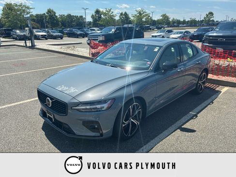 Used 2024 Volvo S60 B5 Plus w/ Climate Package AWD/4WD image 1