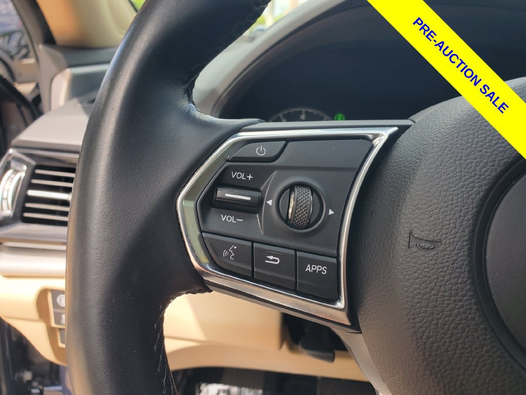 Used 2024 Acura RDX SH-AWD image 25