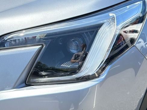 Certified 2023 Subaru Forester Limited AWD/4WD image 7