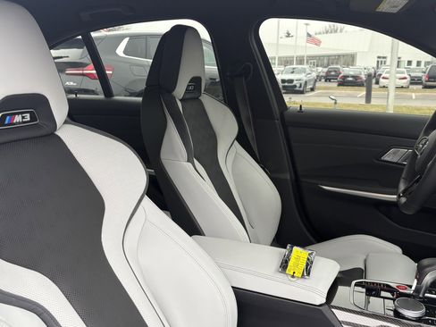 Used 2025 BMW M3 Competition w/ M Driver's Package image 32