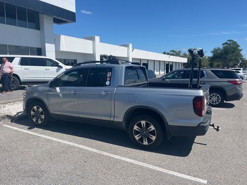 Used 2019 Honda Ridgeline RTL-E image 3