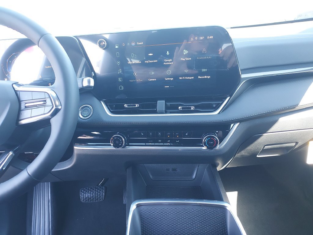 New 2027 Chevrolet Equinox LT w/ Safety and Technology Package AWD/4WD image 20