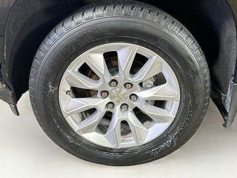 Used 2021 Chevrolet Silverado 1500 Custom RWD image 36