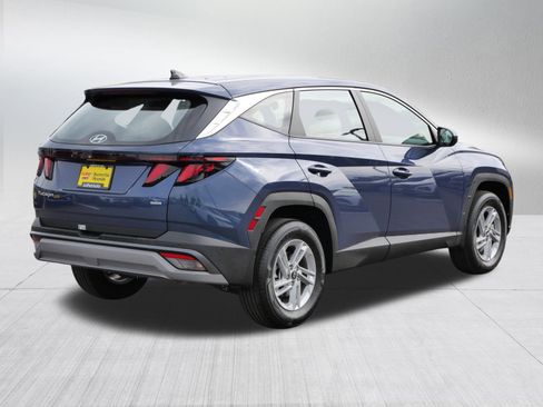 Certified 2025 Hyundai Tucson SE image 7