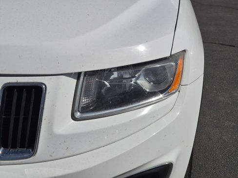 Used 2015 Jeep Grand Cherokee Limited AWD/4WD image 12