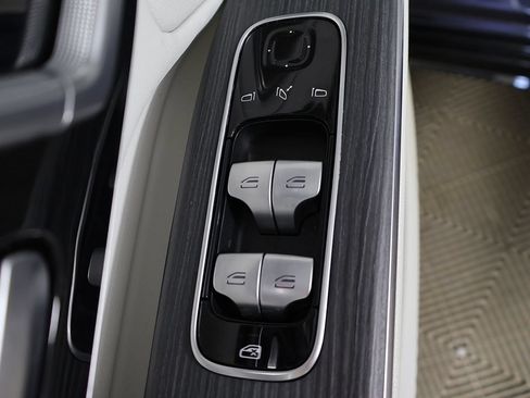 Used 2024 Mercedes-Benz EQS 450+ 4MATIC Sedan w/ AMG Line Exterior Package image 42