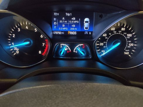 Used 2017 Ford Escape SE image 23