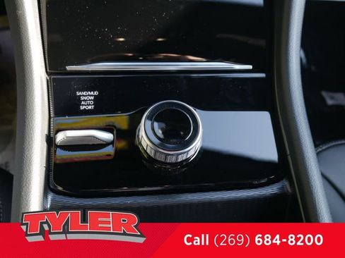 New 2025 Jeep Grand Cherokee Limited w/ Black Appearance Package image 35