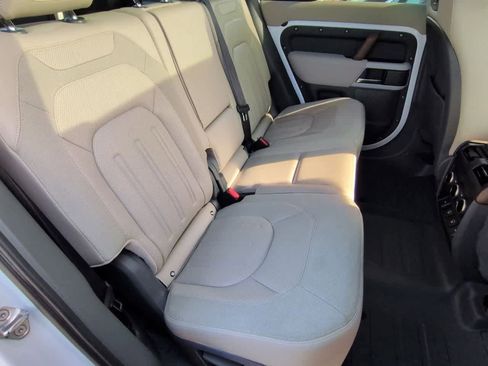 Used 2021 Land Rover Defender 110 S image 21