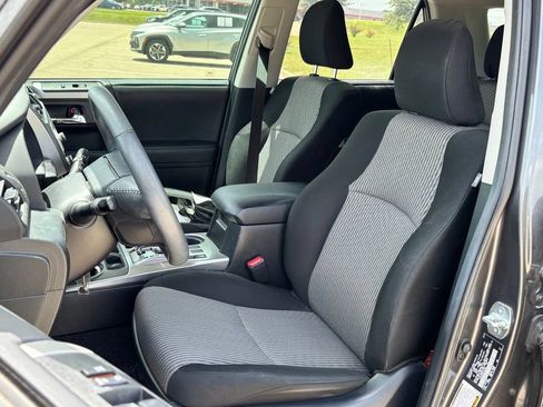 Used 2020 Toyota 4Runner SR5 RWD image 8