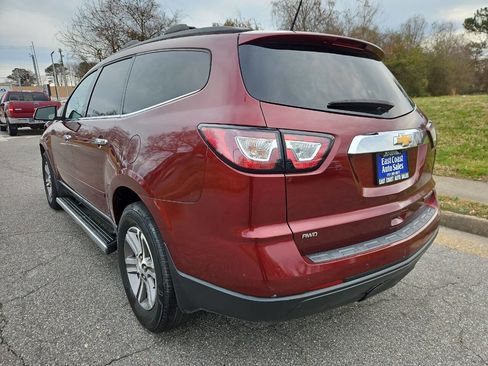 Used 2016 Chevrolet Traverse LT image 4