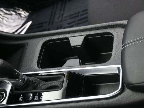 Certified 2025 Nissan Sentra SV image 22