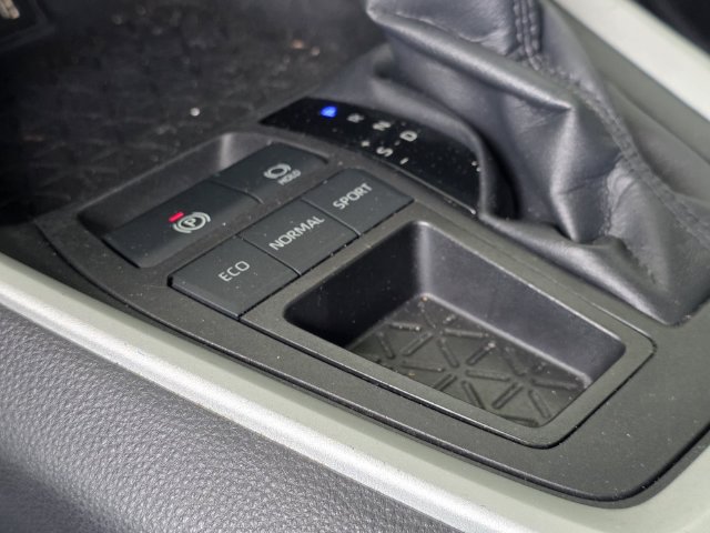 Used 2023 Toyota RAV4 XLE w/ Convenience Package FWD image 22