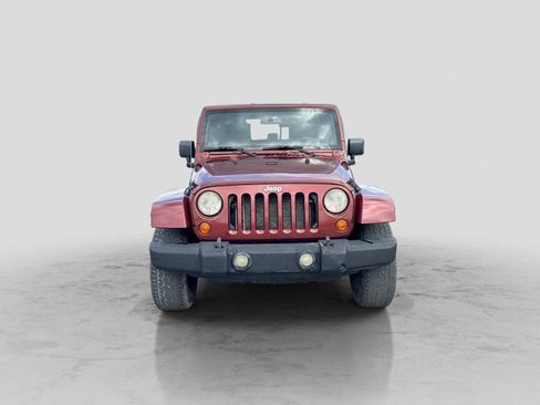 Used 2008 Jeep Wrangler Unlimited Sahara AWD/4WD image 8