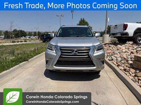 Used 2015 Lexus GX 460 w/ Premium Package AWD/4WD image 2