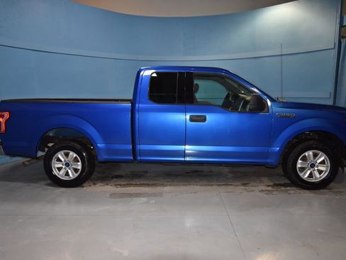 Used 2016 Ford F150 XLT image 18