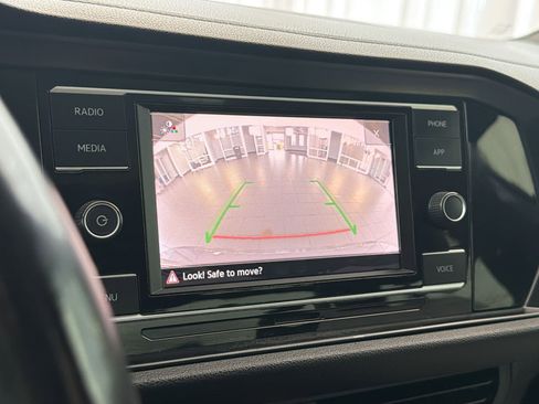 Used 2021 Volkswagen Jetta R-Line w/ R-Line Cold Weather Package image 24