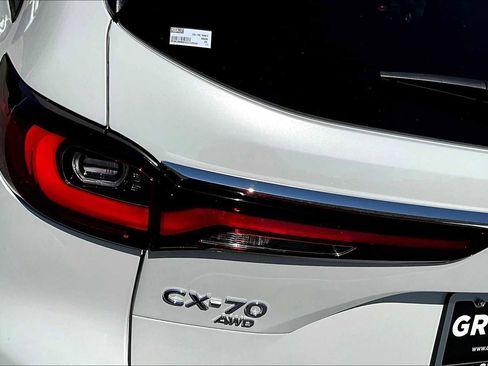 Used 2025 MAZDA CX-70 Plug-In Hybrid w/ Premium Pkg image 28