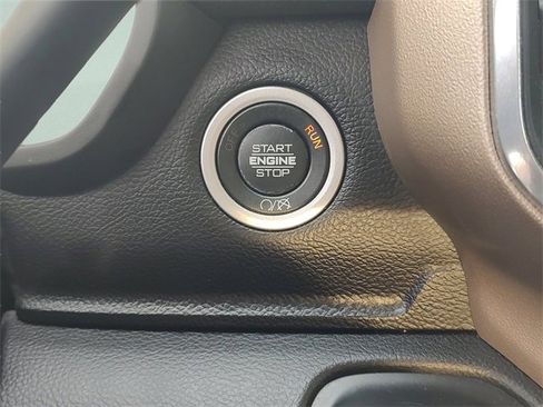 Certified 2021 RAM 2500 Laramie image 24