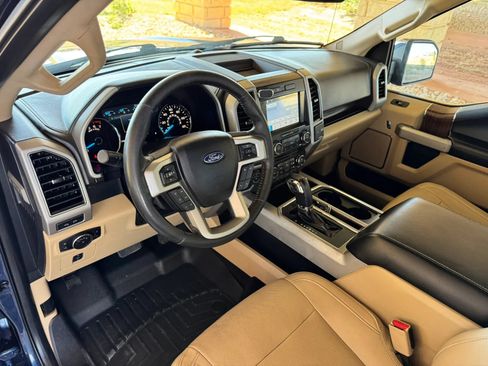Used 2017 Ford F150 Lariat AWD/4WD image 11