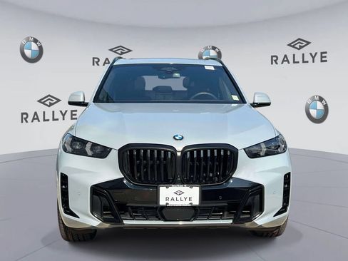 Used 2026 BMW X5 xDrive40i AWD/4WD image 2