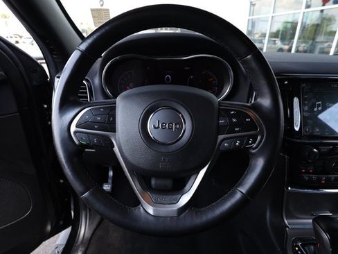 Used 2021 Jeep Grand Cherokee Limited w/ Quick Order Package 28K 80th AWD/4WD image 11