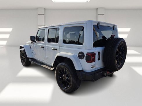 Used 2023 Jeep Wrangler Unlimited Sahara w/ Cold Weather Group image 3