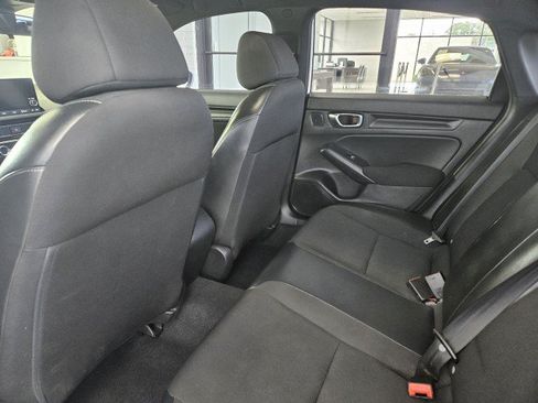 Used 2022 Honda Civic Sport image 8