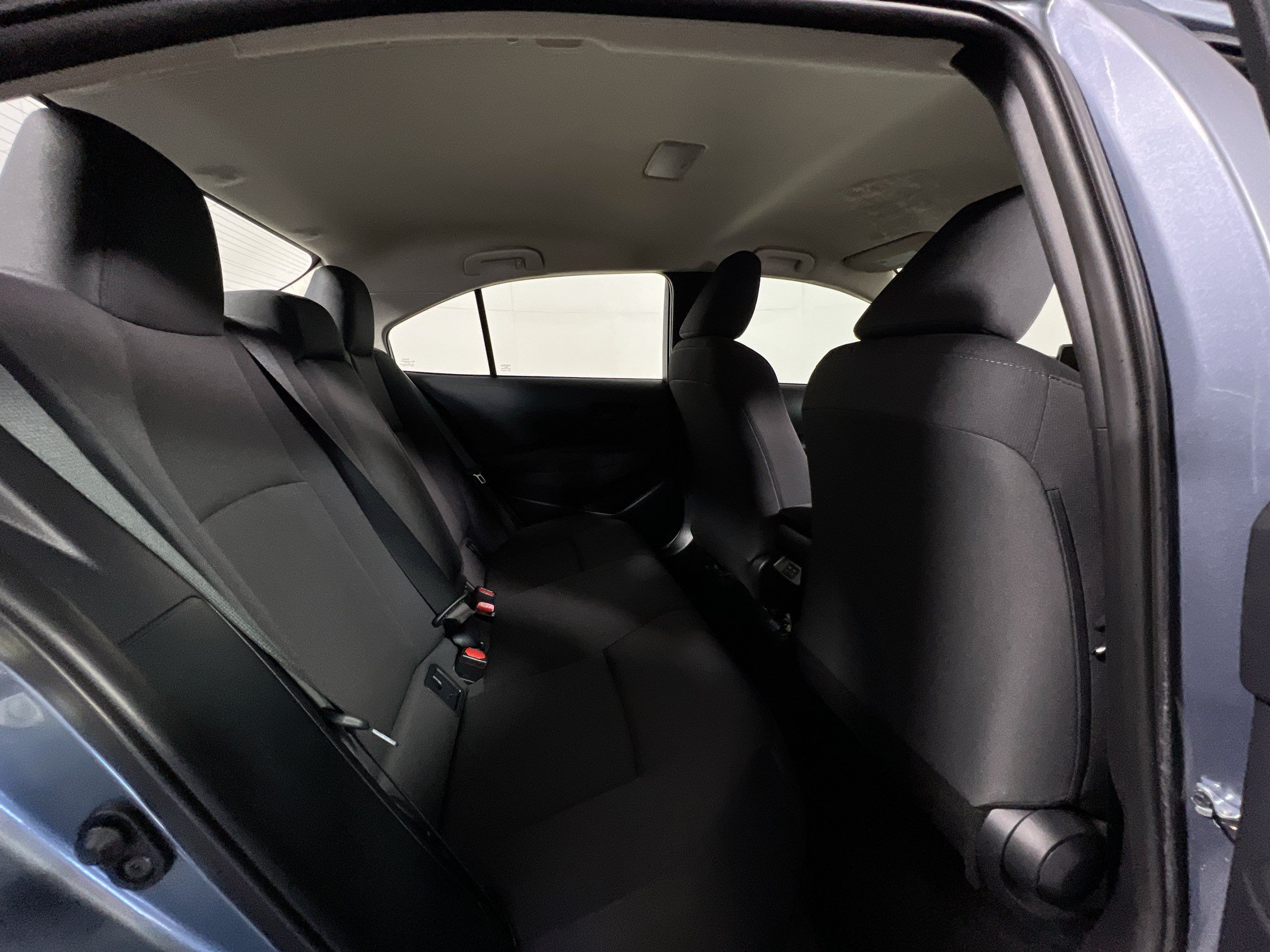 Used 2025 Toyota Corolla LE w/ Convenience Package FWD image 33