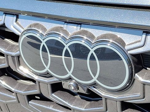 New 2026 Audi Q3 quattro 2.0T AWD/4WD image 23