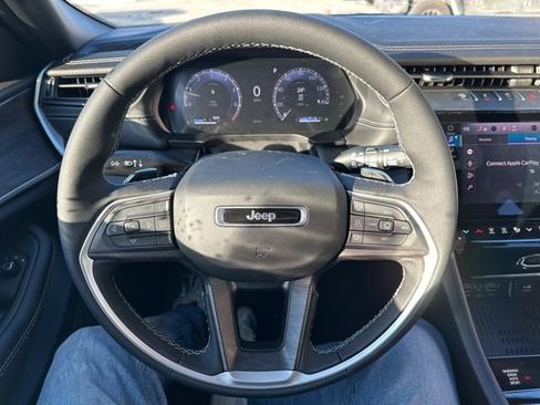 New 2026 Jeep Grand Cherokee Altitude AWD/4WD image 25