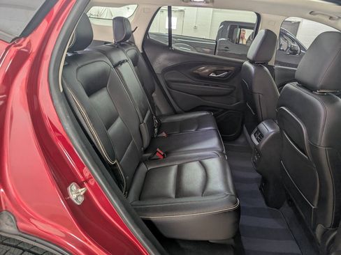 Used 2019 GMC Terrain Denali w/ GMC Pro Grade Package AWD/4WD image 18