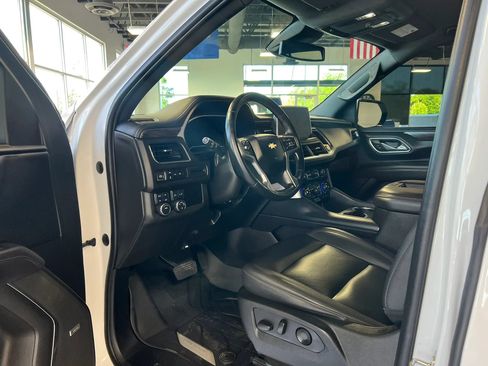 Used 2023 Chevrolet Tahoe LT AWD/4WD image 12