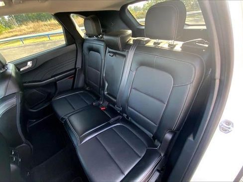 Used 2022 Ford Escape SEL image 24