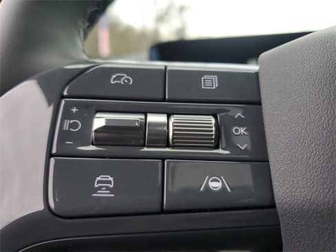 Certified 2026 Kia EV9 Land w/ Nightfall Edition Package image 26