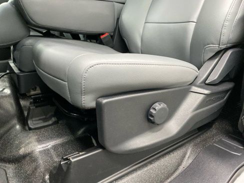 New 2024 Ford F550 4x4 SuperCab Super Duty image 13