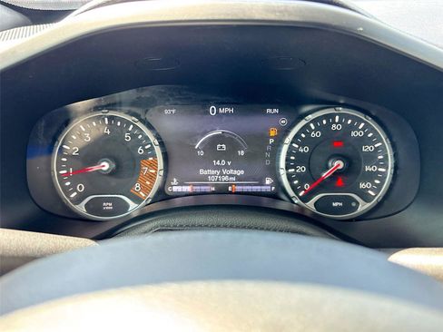 Used 2022 Jeep Renegade Latitude AWD/4WD image 12