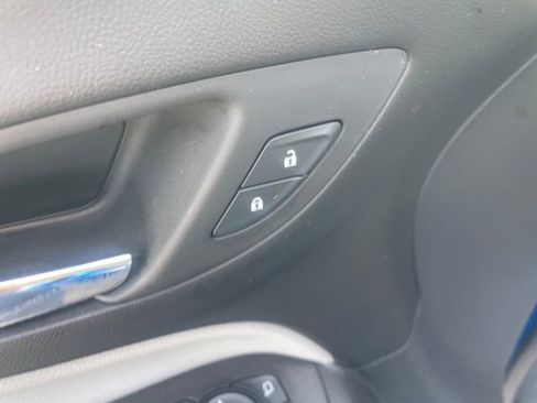 Used 2024 Chevrolet Equinox LT image 12