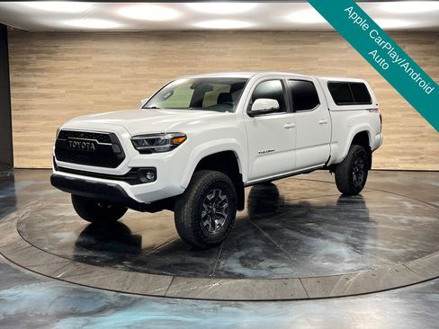 Used 2023 Toyota Tacoma TRD Off-Road w/ TRD Premium Off Road Package image 5
